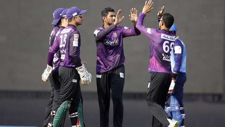 রুদ্ধশ্বাস ম্যাচে চট্টগ্রামের জয়