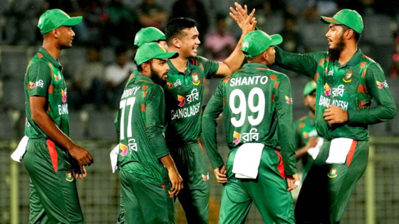 সিরিজ বাঁচাতে সন্ধ্যায় মাঠে নামছে বাংলাদেশ