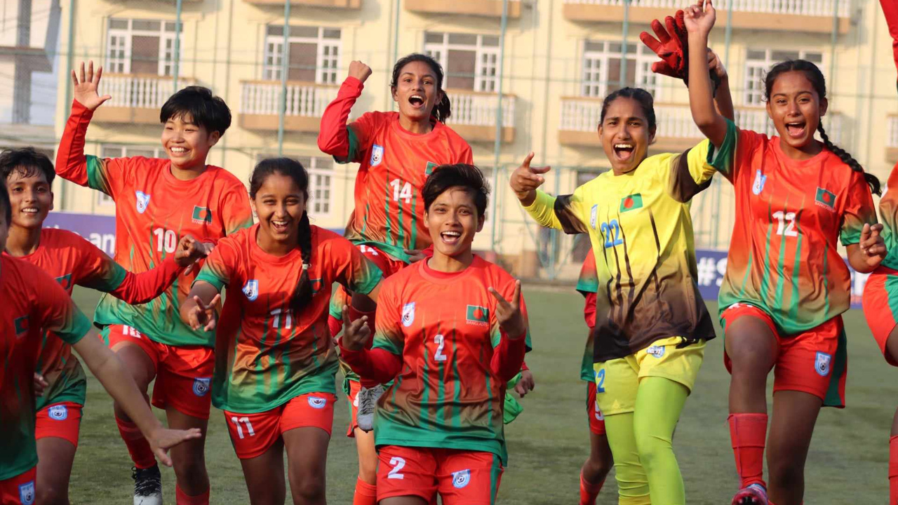 সাফ অনূর্ধ্ব-১৬ চ্যাম্পিয়নশিপ : ভারতকে হারিয়ে চ্যাম্পিয়ন বাংলাদেশ