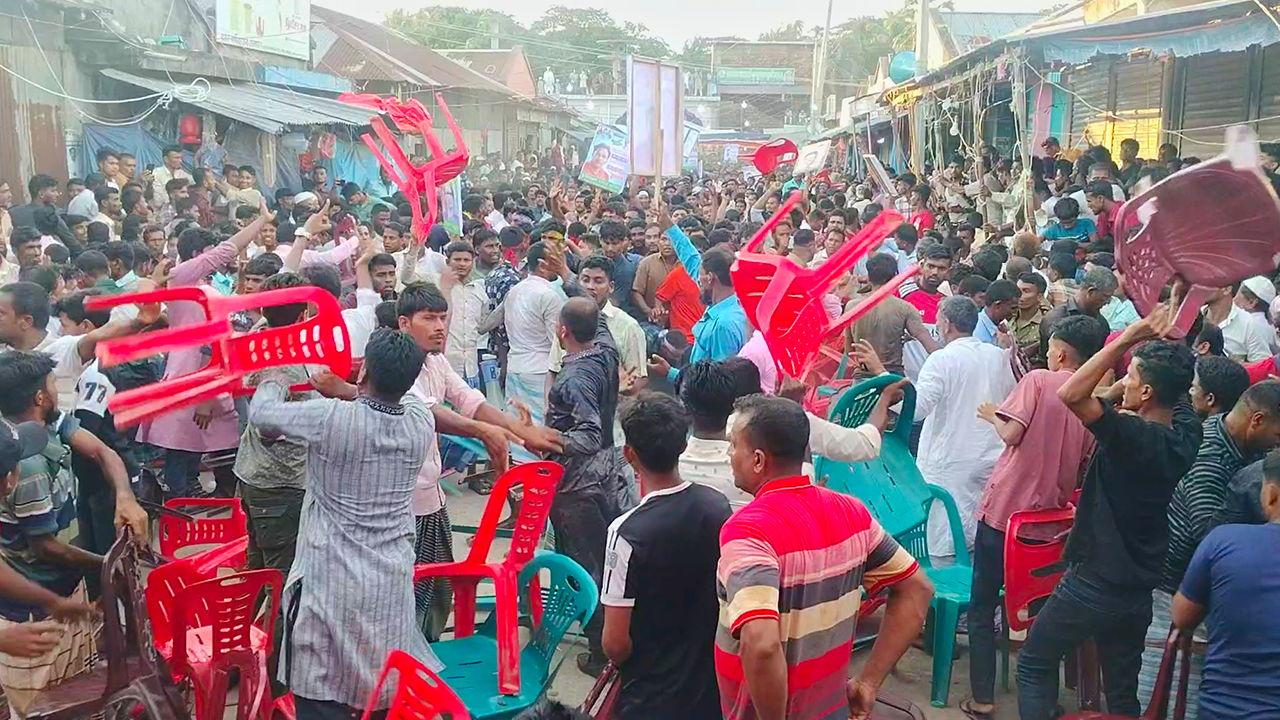 নোয়াখালীতে বিএনপির দুই গ্রুপের সংঘর্ষ