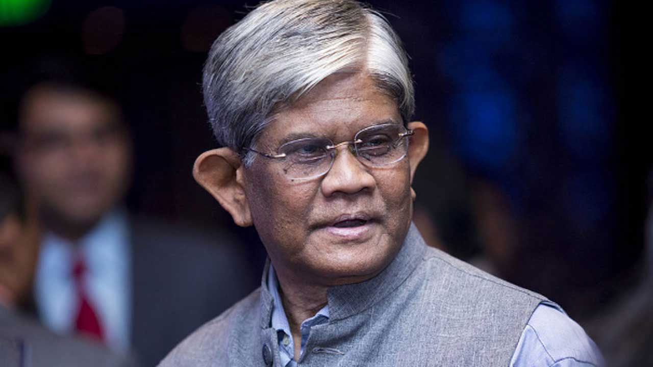 saurav/advisor-20250812214229.jpg