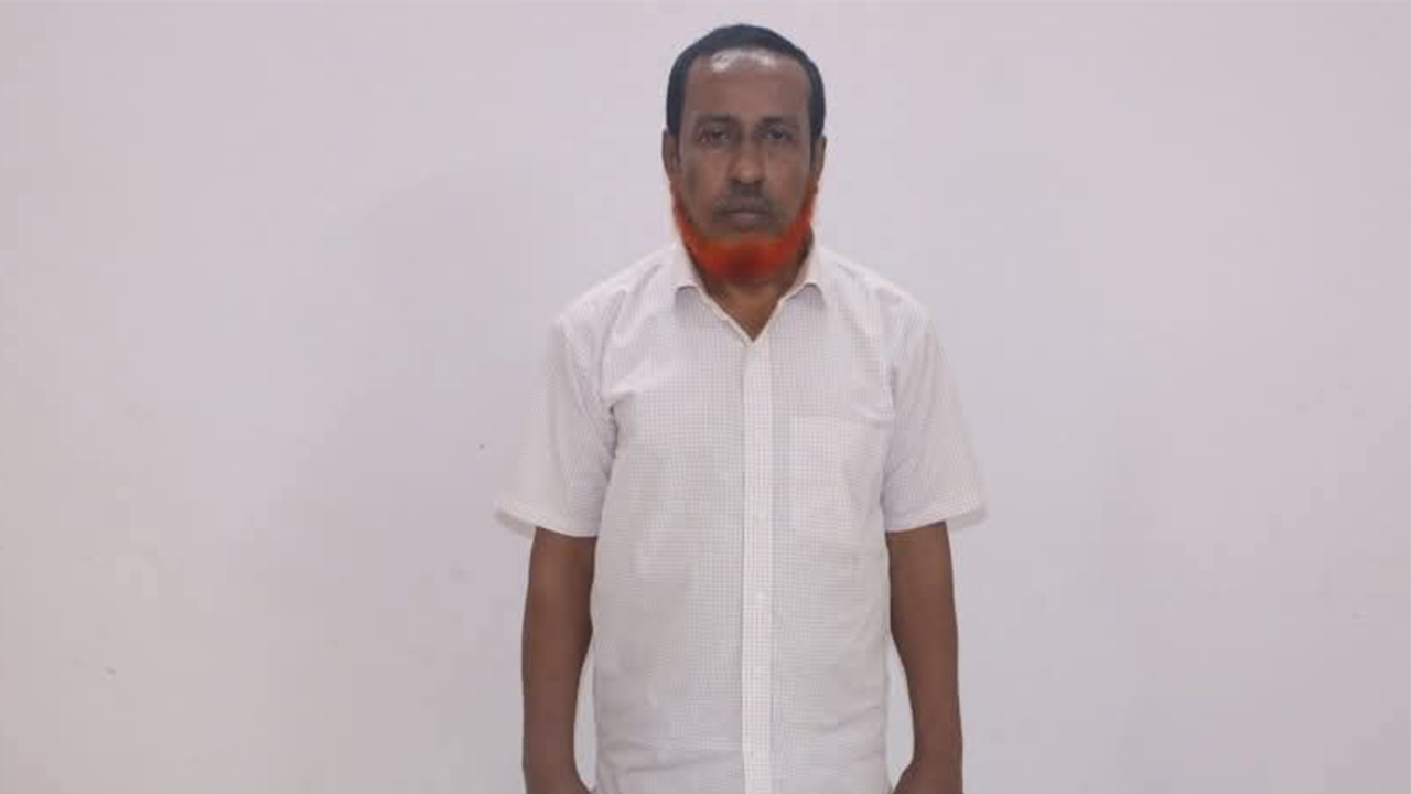 কুমিল্লায় অস্ত্রসহ বিএনপি নেতা গ্রেপ্তার