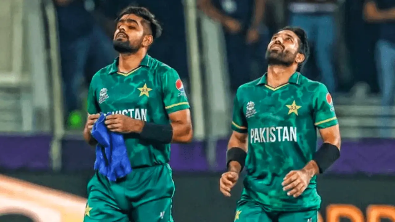 বাবর-রিজওয়ানকে বাদ দিয়েই এশিয়া কাপের স্কোয়াড ঘোষণা পাকিস্তানের
