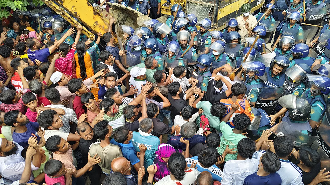 saurav/khulna-dw24.webp