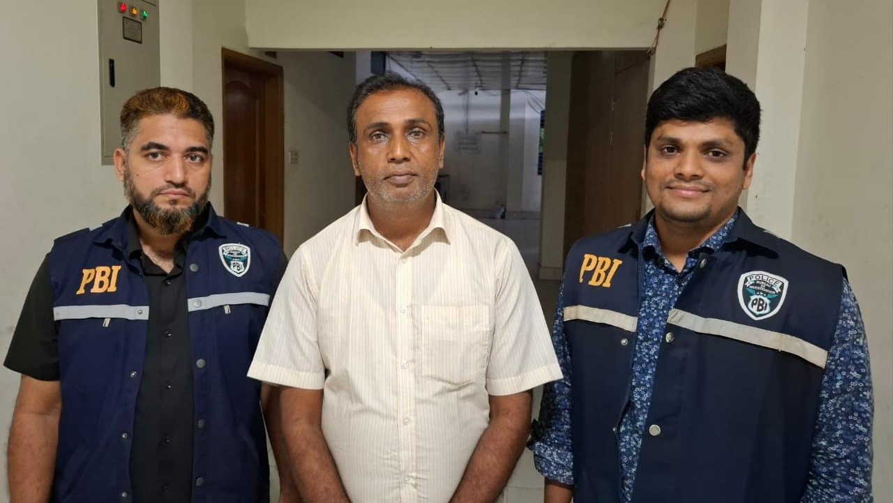 বন্দরে পণ্য খালাসে জালিয়াতি, আদালতে সিএন্ডএফ কর্মকর্তার স্বীকারোক্তি